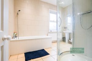 Photo 22- click for photo gallery